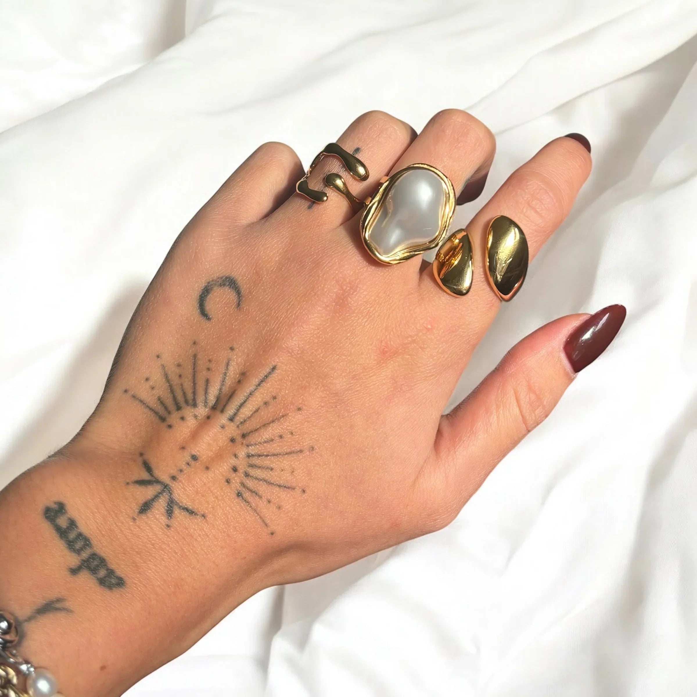 Nuora Pearl Ring
